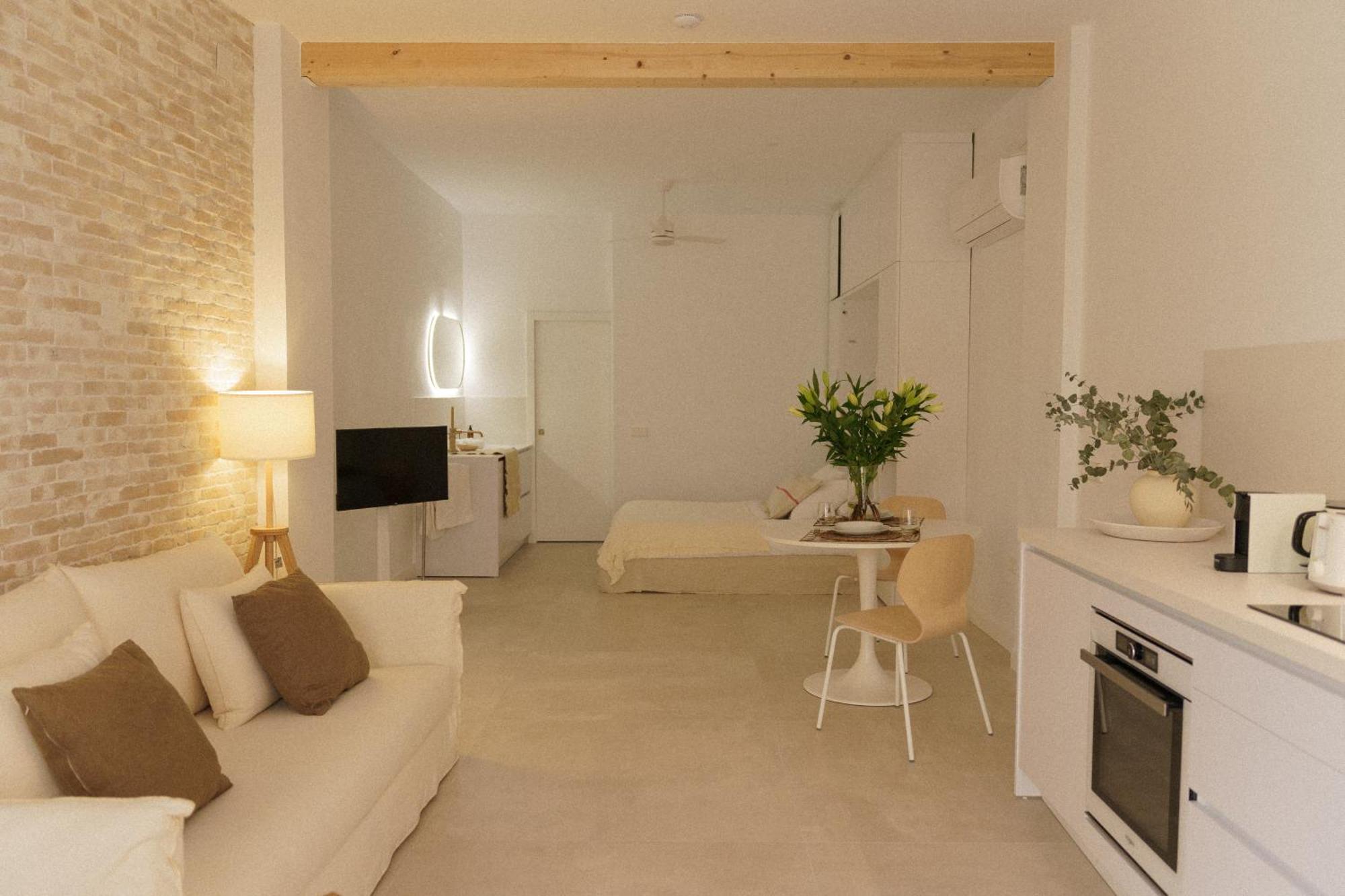 Luca Oliva Homes Riverside Studio Séville Extérieur photo